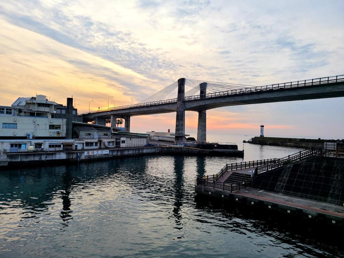 Hayakawa&2Rooms&48M2&5-6Pplmax&Best Location&Well Designed 早川駅徒歩2分 釣り場まで徒歩1分 グループ滞在可能なワーケーション最適プレイス Odawara Dış mekan fotoğraf